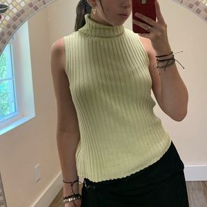 Light green sleeveless turtleneck